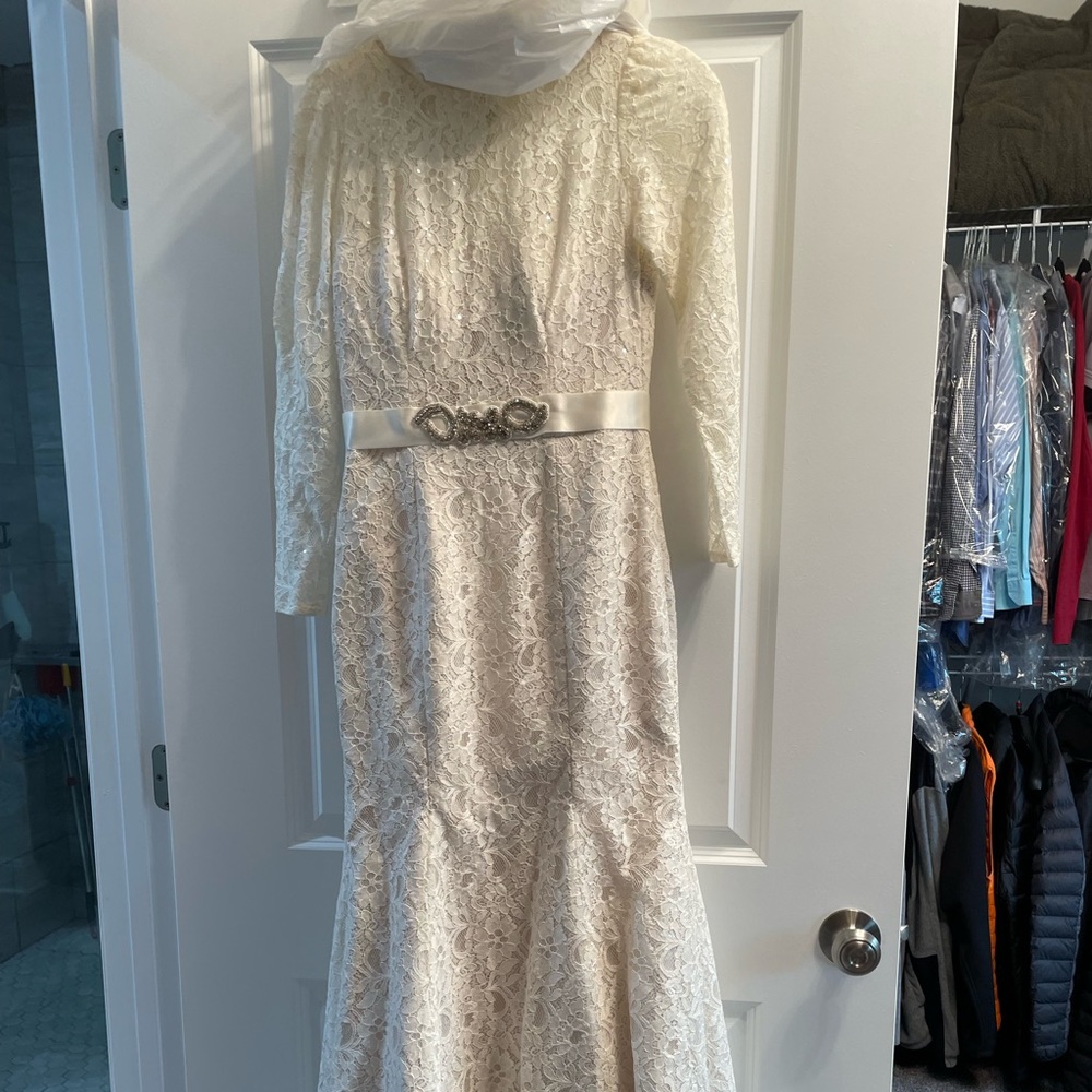 Dress for bow renewal or wedding ❤️